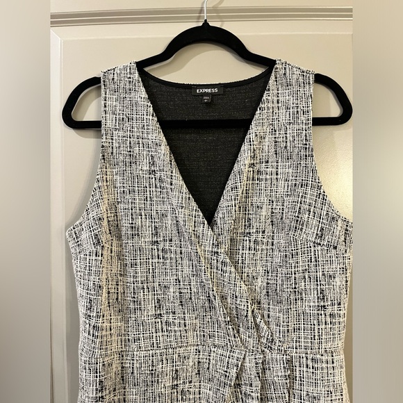 L, EXPRESS Black and white tweed Dress - Picture 6 of 7